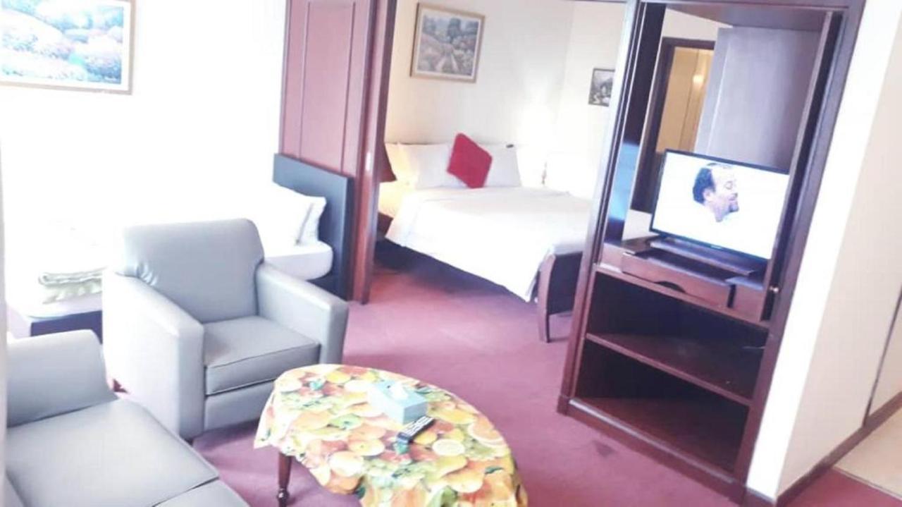 Residence Suite At Berjaya Times Square Kl Kuala Lumpur Exterior foto